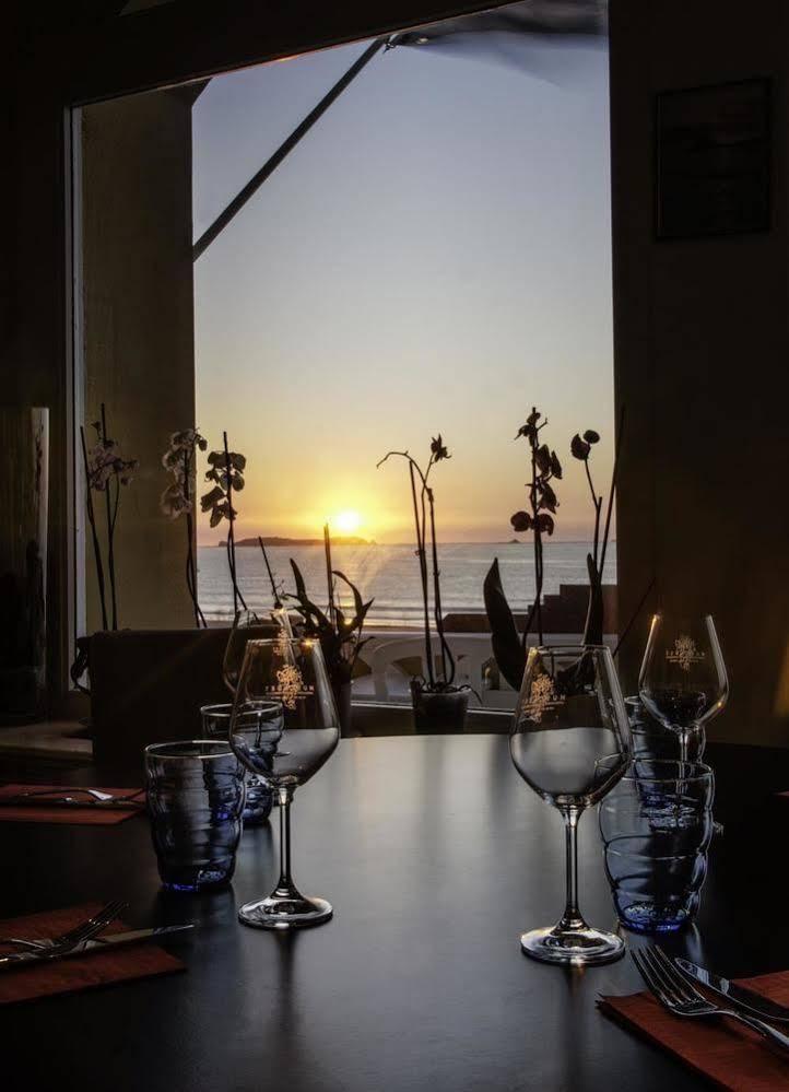 Hotel Ambassadeurs Logis 3*